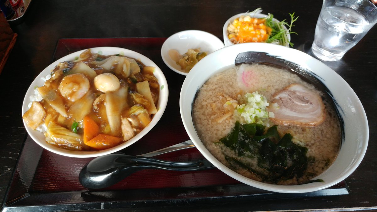 中華食堂真 中華食堂真