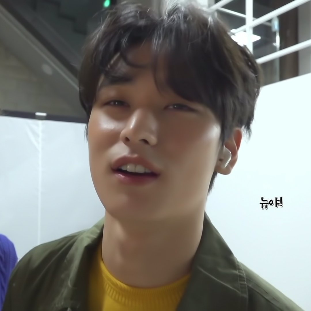 why is this juyeon so hot