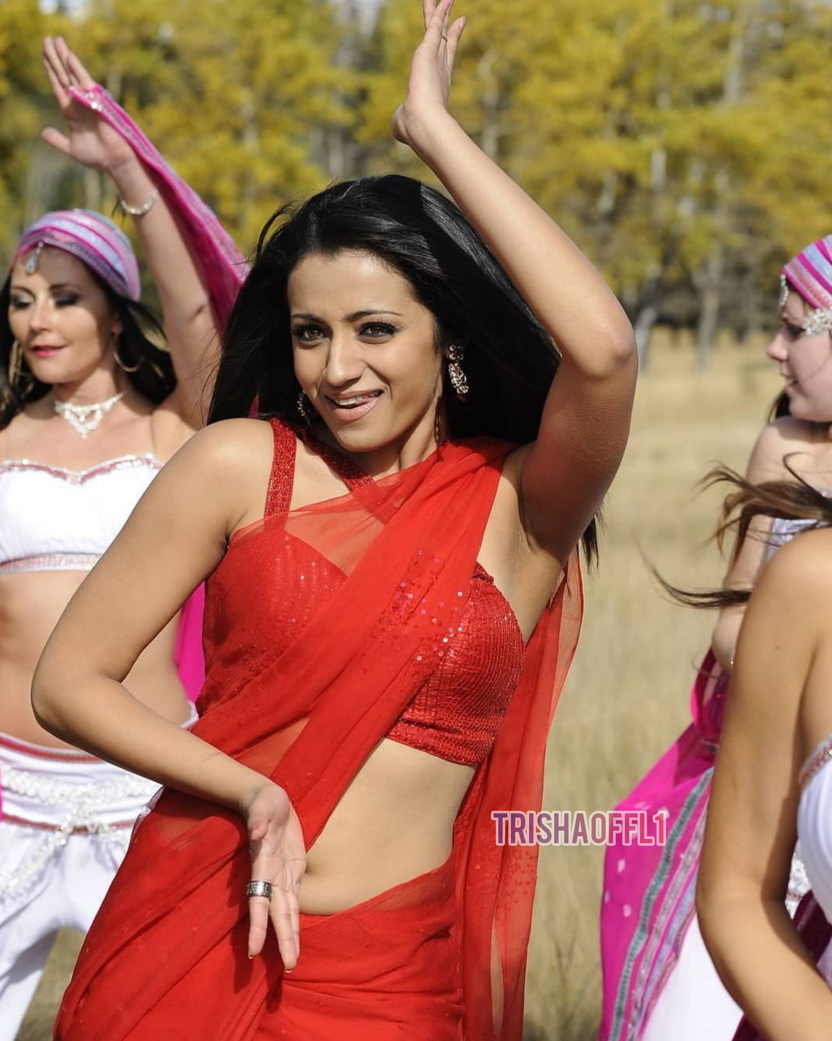 EsP1o7SU0AQDJuR?format=jpg&name=large