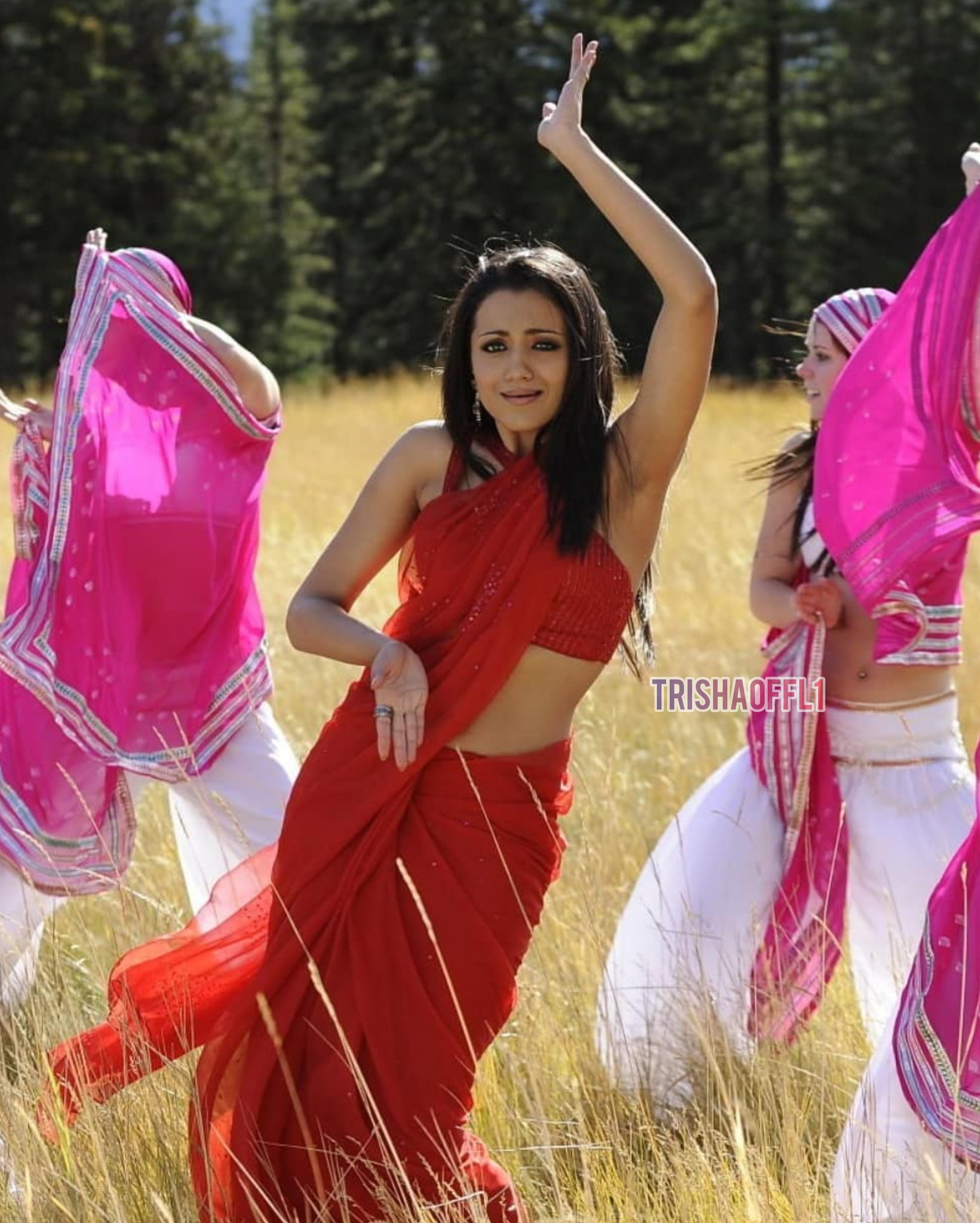 EsP1z2RU0AAEv-L?format=jpg&name=large