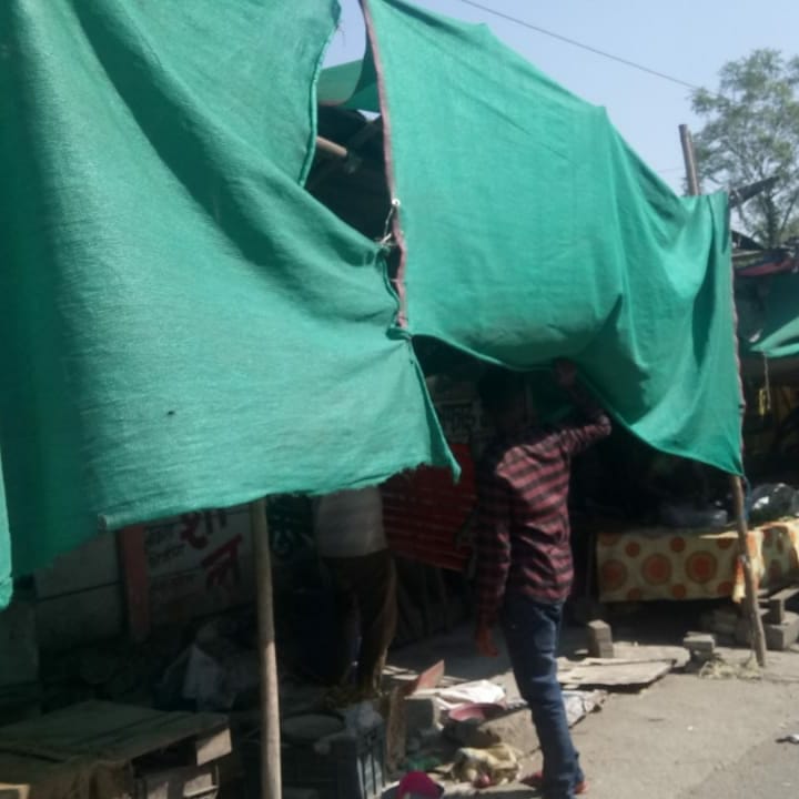 ngpnmc's tweet photo. #NMC has conducted #AntiEnchroachment drive near Chinchbhavan and on Pardi Road.
#NMCatWork #Clearingfootpaths
@radhakrishnan11 @NmcZone8 @NmcZone4 https://t.co/RJi7UXBtyb