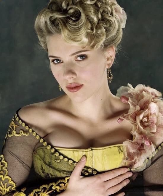 ꧁ Irene Queen of England ꧂

Wife of Henry VIII, at his side to fulfill the duties of a queen. 

༄ Roleplay / Parody-Account 
༄ TheTudors-RP 
༄ OC / AU
༄ Crossovers welcome
༄ Banter / SL’s