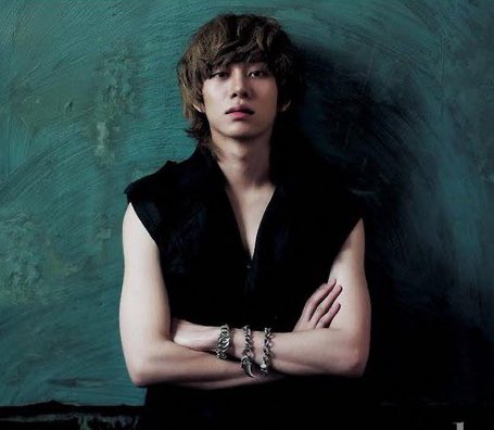 DailyHeenry's tweet photo. Sexy bros 🥵

#HEECHUL #김희철 #HENRYLAU #헨리 #ZHOUMI https://t.co/7hkSZUoWOk