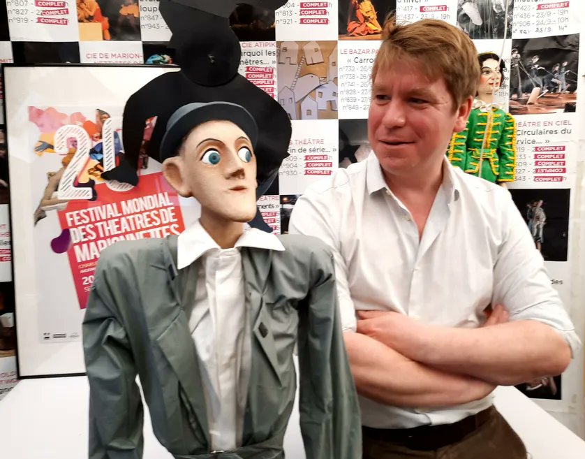 Théâtre de marionnettes : des artistes pensent à abandonner ou se reconvertir. Mais un grand espoir existe pour relancer la machine : Charleville-Mézières. Capitale mondiale avec son festival, un institut international, une école supérieure et un musée. 
franceculture.fr/emissions/le-r…