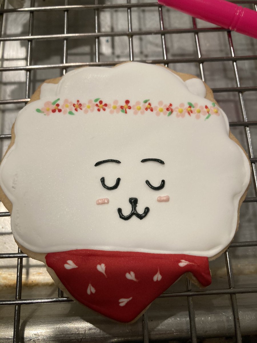 LeasSweetBox's tweet photo. The final product for this weekend (Saturday Jan 23rd) @btscalinoonas1 event #WinterTaeJinLand! Canโt wait for you all to see this in person! You can still preorder until Thursday. #BT21 #BT21RJ #BT21TATA #BTS #ARMY #BTSJIN #BTSV #BTSCupsleeveEvent #BTSCafeEvent #SoCalCupsleeves https://t.co/alvfMQG7av