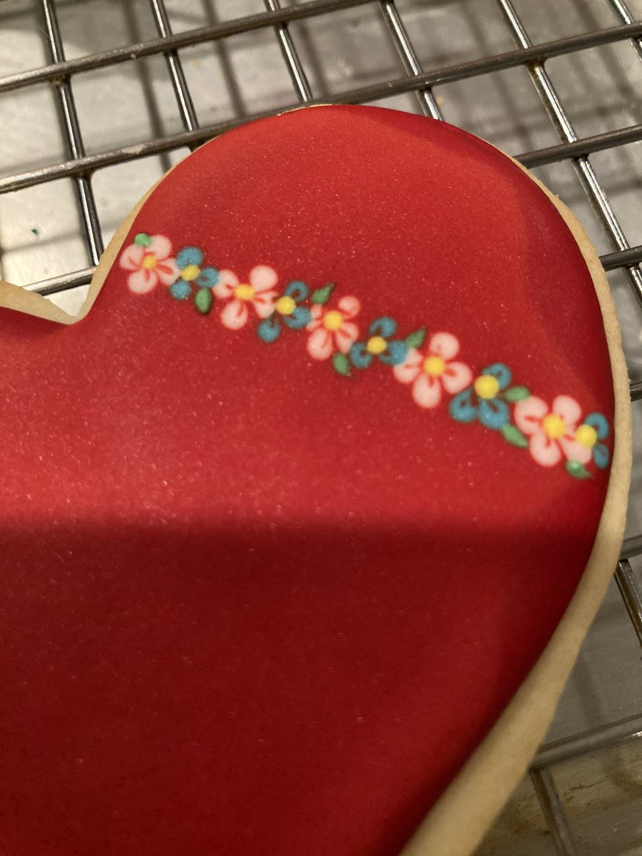 LeasSweetBox's tweet photo. The final product for this weekend (Saturday Jan 23rd) @btscalinoonas1 event #WinterTaeJinLand! Canโt wait for you all to see this in person! You can still preorder until Thursday. #BT21 #BT21RJ #BT21TATA #BTS #ARMY #BTSJIN #BTSV #BTSCupsleeveEvent #BTSCafeEvent #SoCalCupsleeves https://t.co/alvfMQG7av