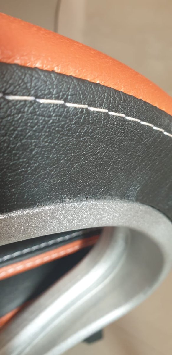 macs123's tweet photo. @Pepperfry @PepperfryC How can you put the blame of defective product on customer? Please see the photograph &amp; suggest how can this be usage issue. If only you want to put the blame of quality on the customer than its different story. @TweetShah request your personal intervention https://t.co/FbssCZyzlb