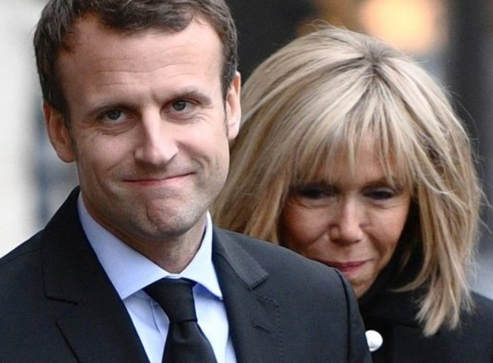 У президента франции макрона есть дети. Бриджит и Эммануэль Макрон. Жена президента Франции Брижит Макрон. Макрон Эммануэль с женой.