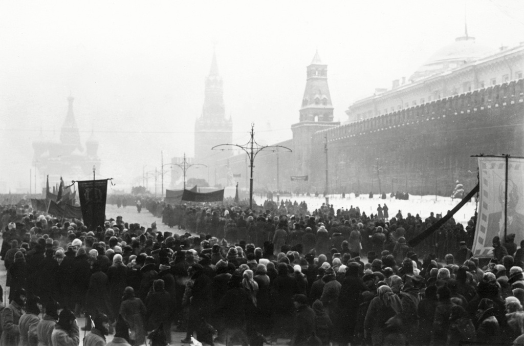 Площадь прощания. 1924 Похороны Владимира Ленина. 27 Января 1924 похороны Ленина. Похороны Владимира Ленина.