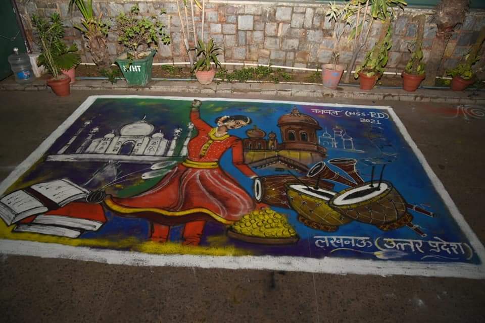 YASMinistry's tweet photo. What a beautiful Rangoli made by our NSS Volunteer Kajal from Uttar Pradesh at Republic Day Camp , 2021.

@KirenRijiju @_NSSIndia https://t.co/ssqo7WejkE