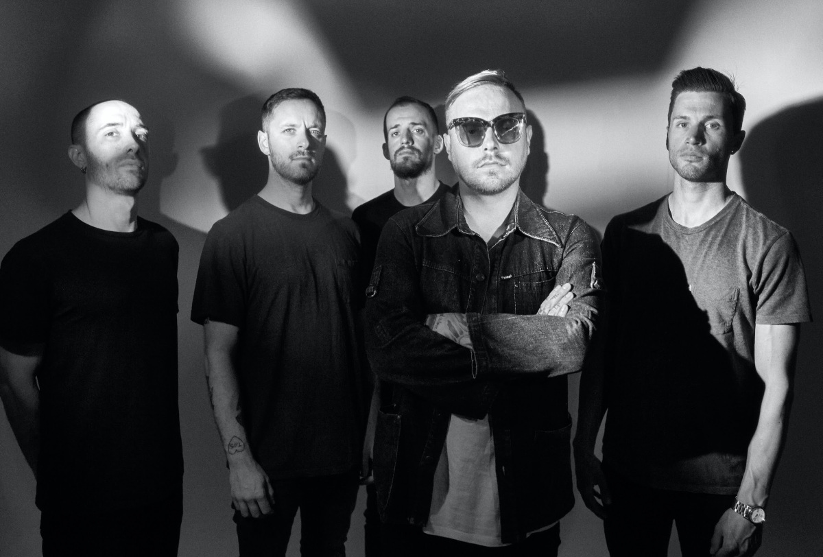 darkartconspiracy.com ARCHITECTS release a brand new single+video ‘Dead Butterflies’ / Album ‘For Those That Wish To Exist’ released on Feb 26th dlvr.it/Rr1bDp