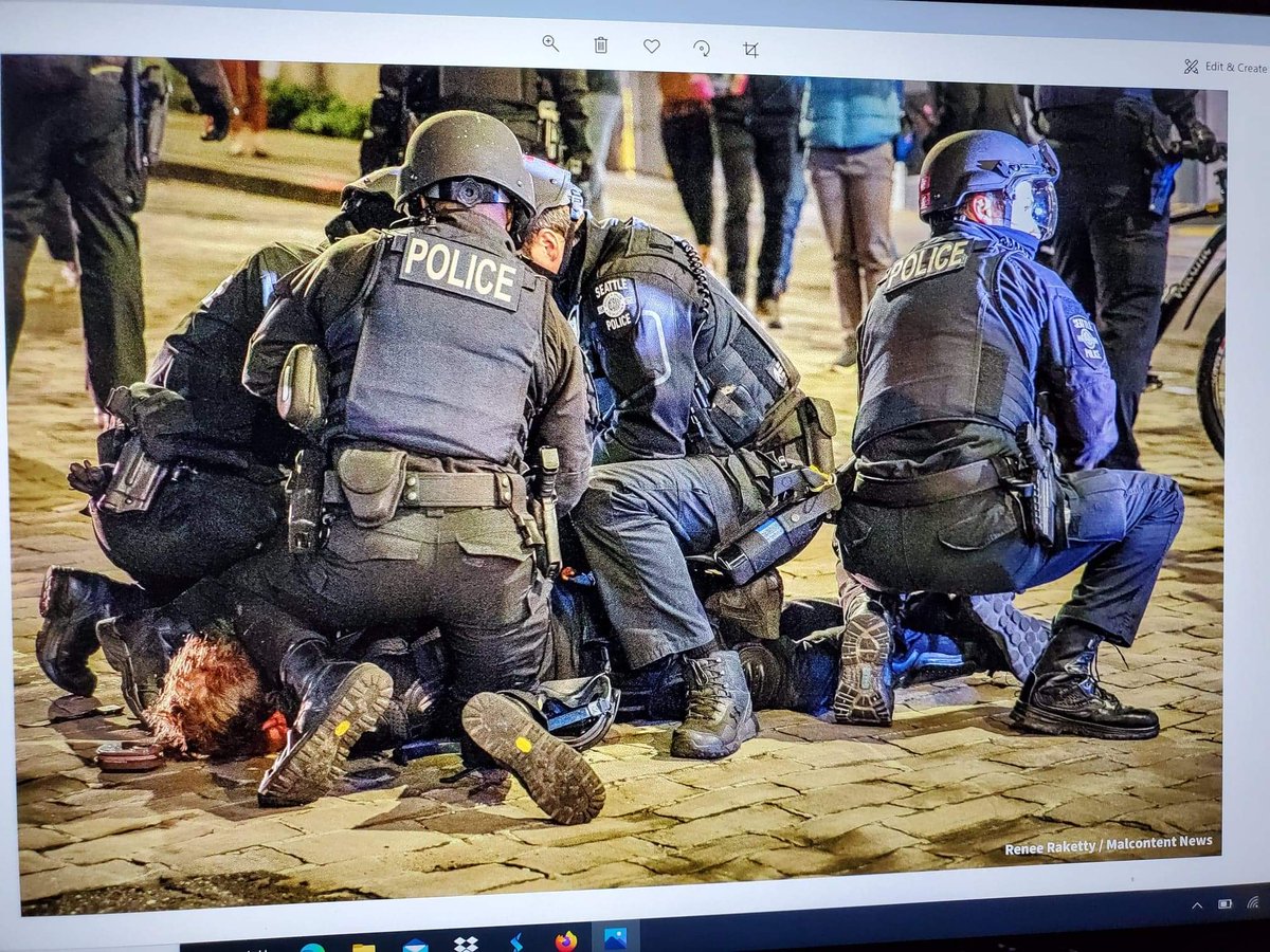 SPD with knee on neck and used taser on pinned suspect tonight

Video is coming

Where was this energy in Washington DC
