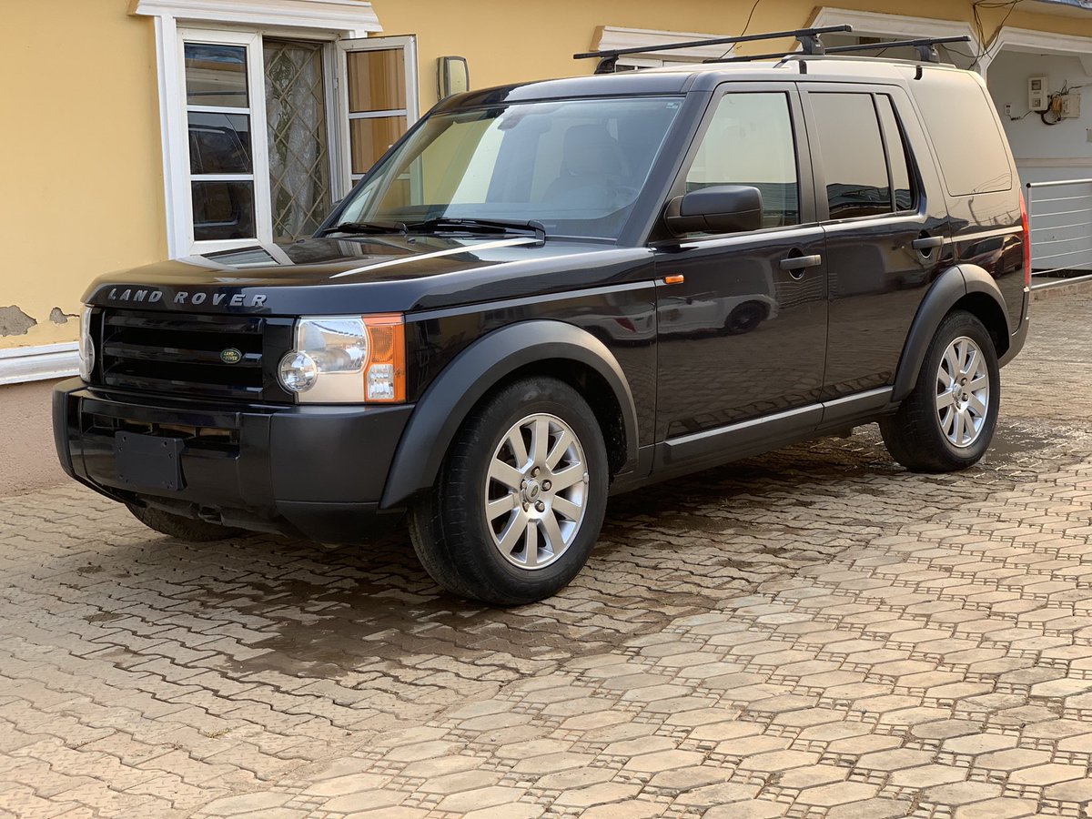 abuja_best_cars's tweet photo. Price 2.9m
Land Rover LR3 
Location abuja 
Call 09039954141
Please retweet 🙏🙏🙏🙏
☝️☝️☝️☝️
#23rdBrightDay #03Cards #9mobileMillionsPromo #AFFRoundtable2020 #auto #AWomansPlaceNG https://t.co/9pAFyoO7nB