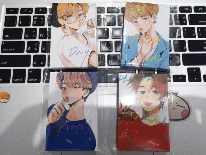 การ์ดเป็นการ์ดแข็งสองด้านด้านนึงเป็นโฮโลแกรมน้า https://t.co/9yuomIoC00 