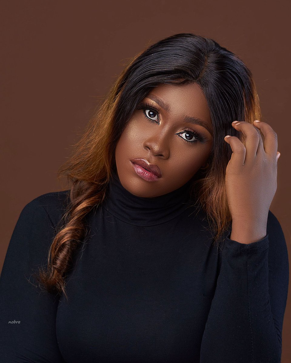 omotomikee's tweet photo. HAPPY BIRTHDAY TO ME🥳🎉🥂

January21stbaby❤️ https://t.co/6moy0XzhXH