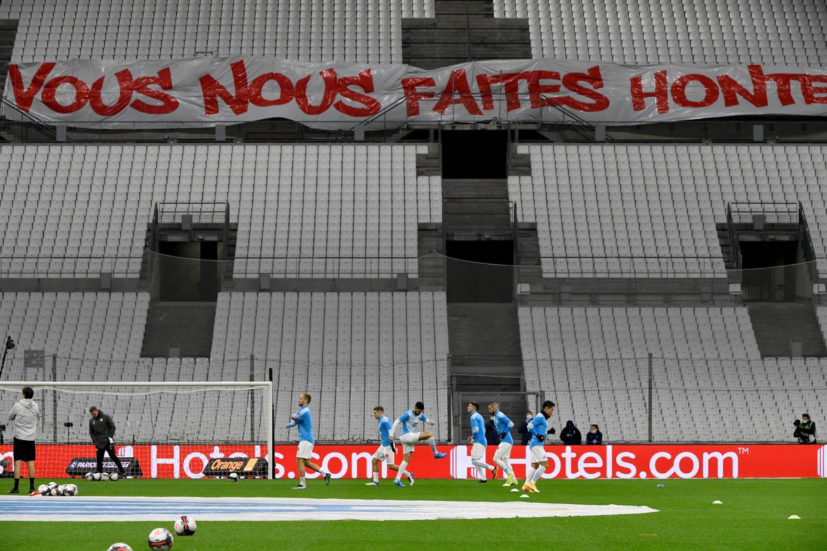 VelodromePics's tweet photo. « ... » 🤬

📸 Eurosport

#Velodrome • #TeamOM https://t.co/pu3qeZCRTV
