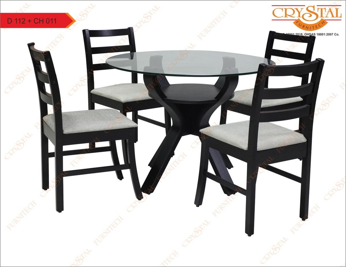 A round table is suitable for a chatty family and doesn't take up much space.Browse more dining set design at Crystal Furnitech.
#RoundDiningtable #Diningset #CrystalFurnitech #HomeFurniture #DiningTableChairs #HomeDecor