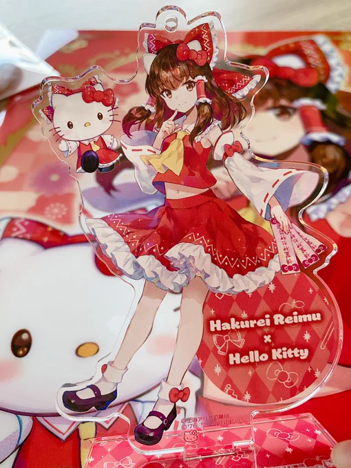 東方×サンリオコラボのグッズサンプル頂きました✨今月発売です〜取扱店舗などは特設サイトをチェック…! 
https://t.co/EJ7AyfdSI1 