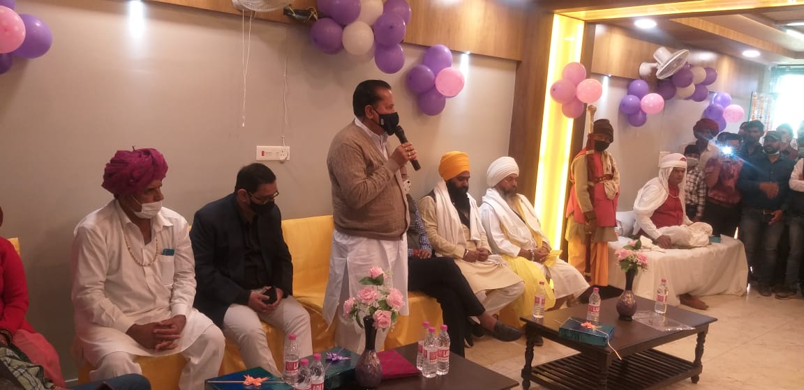 BabulalNagarINC's tweet photo. दूदू में आज "लाडी होटल" के शुभारंभ कार्यक्रम में मुख्य अतिथि के रूप में शिरकत करी।
#laddihotel #dudu https://t.co/SUuI00eXLH