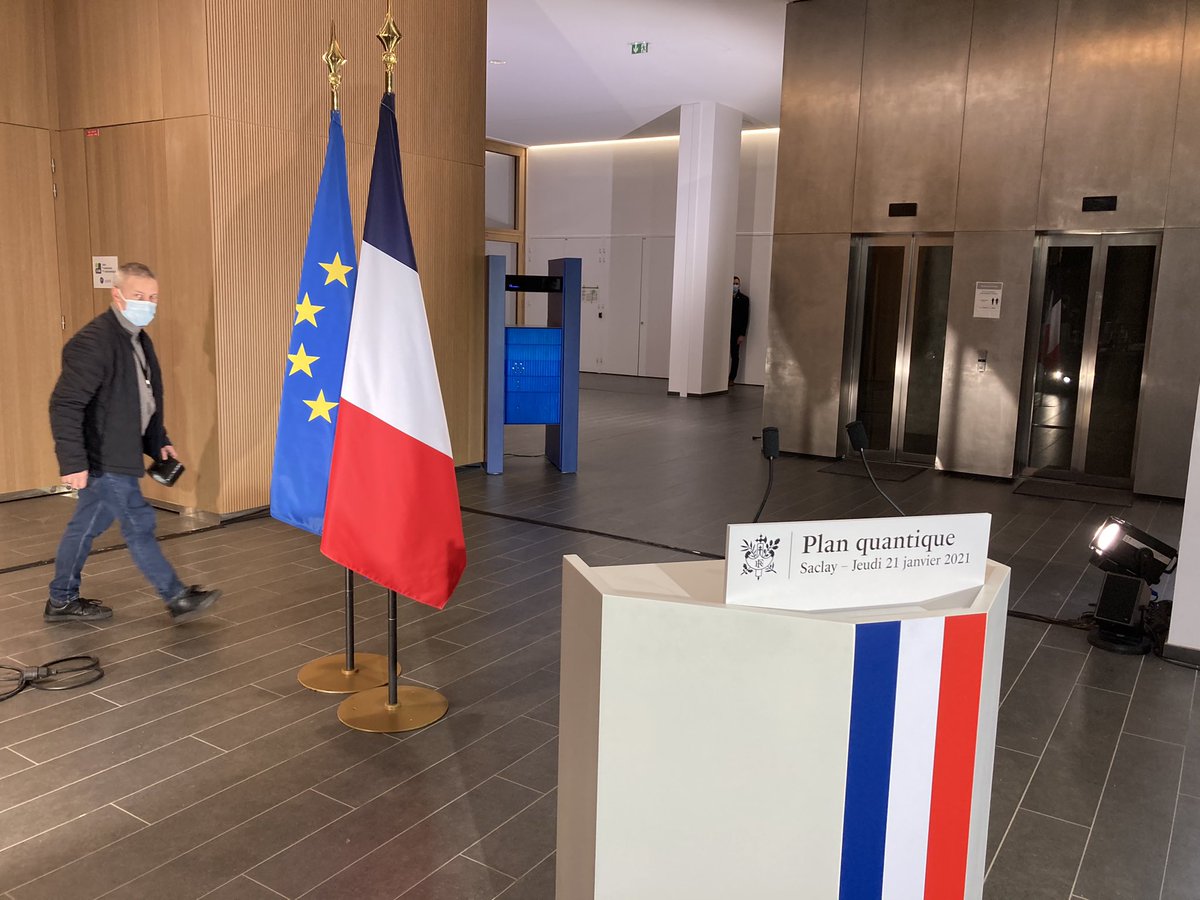 A quelques minutes de l’annonce du Plan Quantique par le Gouvernement <a href="/Dianete/">Diane Dufoix-Garnier</a> <a href="/GDussutour/">Gaëlle Dussutour</a> <a href="/VasquesXavier/">Xavier Vasques</a> <a href="/Sdurupt/">Sandrine Durupt</a> <a href="/SLebouc/">Sandrine Lebouc</a> <a href="/frederiquelete3/">letellier</a> <a href="/guedjdelphine/">Delphine Verley 💫</a>