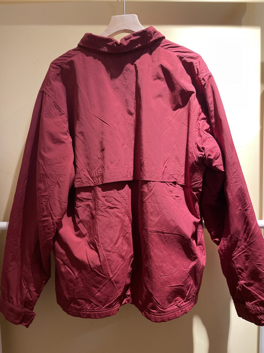 CHIWAWAVINTAGE's tweet image. carhartt 防風尼龍面外套

衣長：69.5
肩寬：53.5
胸圍：58
袖長：64.5