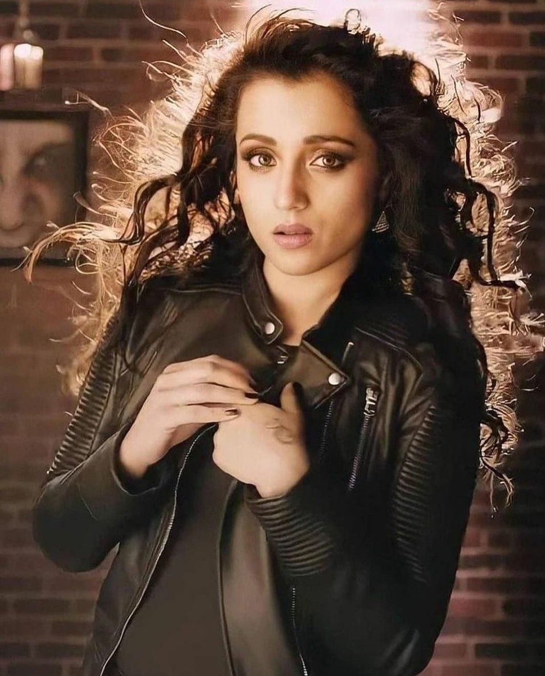 EsPk2KjVQAMlBzd?format=jpg&name=large