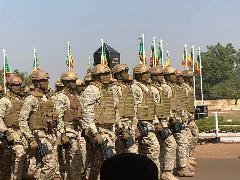 DoumbiaMry's tweet photo. Les éléments de la force de défense et de sécurité constitue la branche militaire dans un état. Le militaire se dit en Bamanan_kan "Sorimadén ou Solomadén"
#Nko_Mali
#académie_des_sciences
#Bamako https://t.co/ghlc1uLFSt