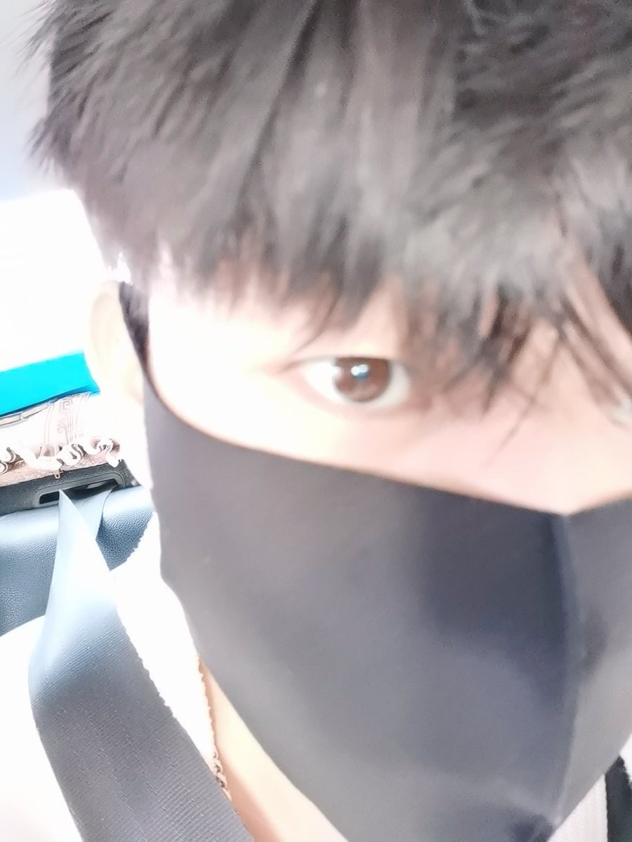 PURELXL's tweet photo. 想谈恋爱了，想要甜甜的恋爱。
私聊加我啊！！！！！！！！！，缺个0。 https://t.co/o5v6dRMKwi