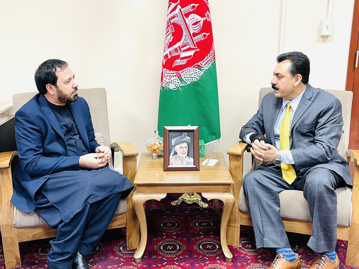 SarwarAhmedzai's tweet photo. In the last few days, I met with some members of Parliament, political and tribal leaders, government officials and diplomats. Peace process, security and economic developments were discussed. https://t.co/h3p626sSy5