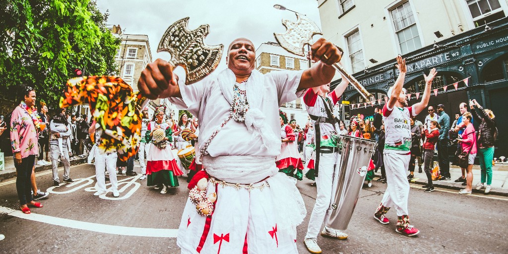 #TBT to our amazing dancer Ricardo, performing as Xangô at Notting Hill Carnival 2018. Xangô is the Orixá (deity) of Maracatu. He he took on strong importance among slaves in Brazil for his qualities of strength and resistance.
.
#Maracatu #AfroBrazilianDance #BrazilianDance