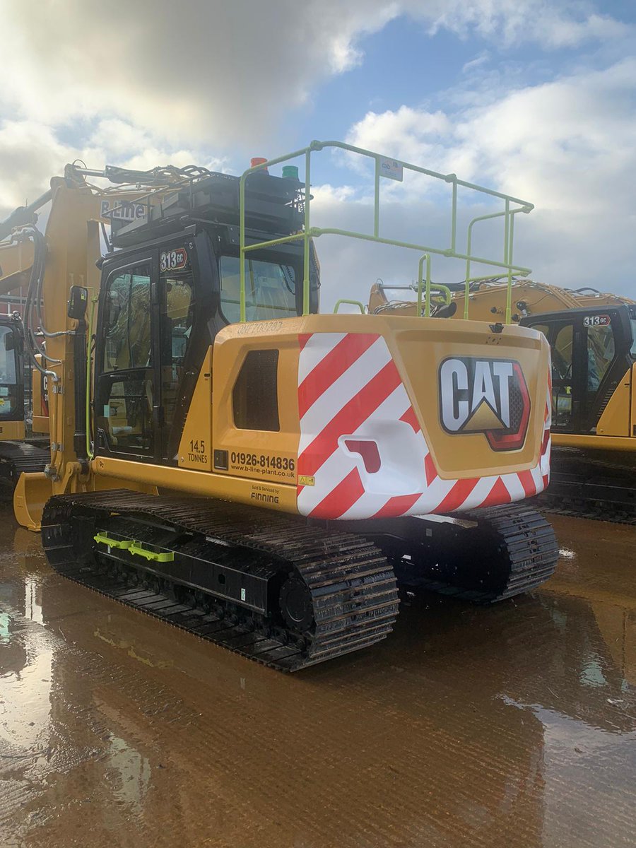 CabcareProducts's tweet photo. Take a look at the handrails we fitted onto a #CAT313GC. Call us on 01785 851 944 or email sales@cabcare.com for a quote. Visit https://t.co/TzNxvKPQIY
#PlantSales #Construction #Demolition #ExcavatorSales #PlantHire #Earthmovers #Groundworks #CAT https://t.co/MZEAQtJe1t