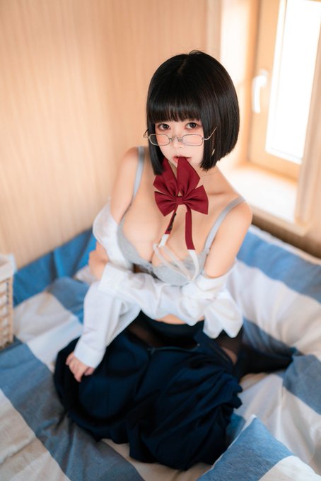 コスプレイヤーLoluuuuuuのTwitter画像24