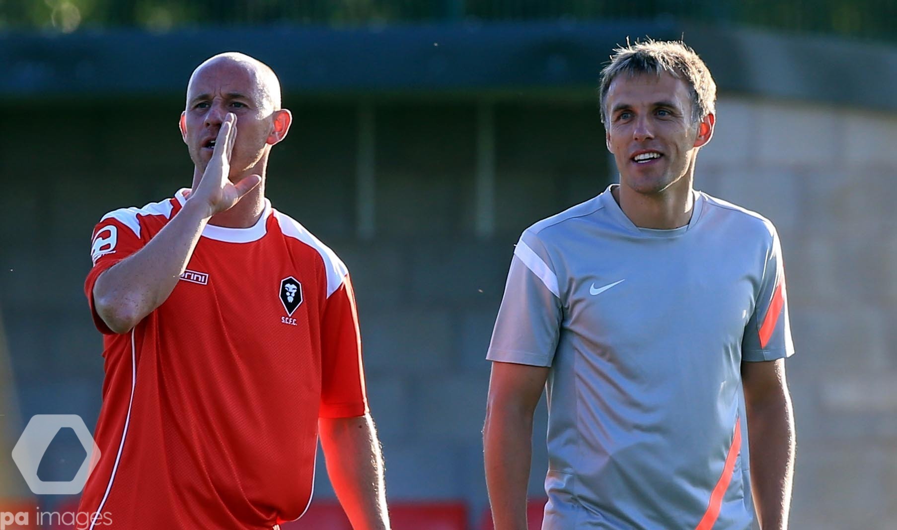 Happy Birthday to former and Manchester United duo Nicky Butt and Phil Neville 