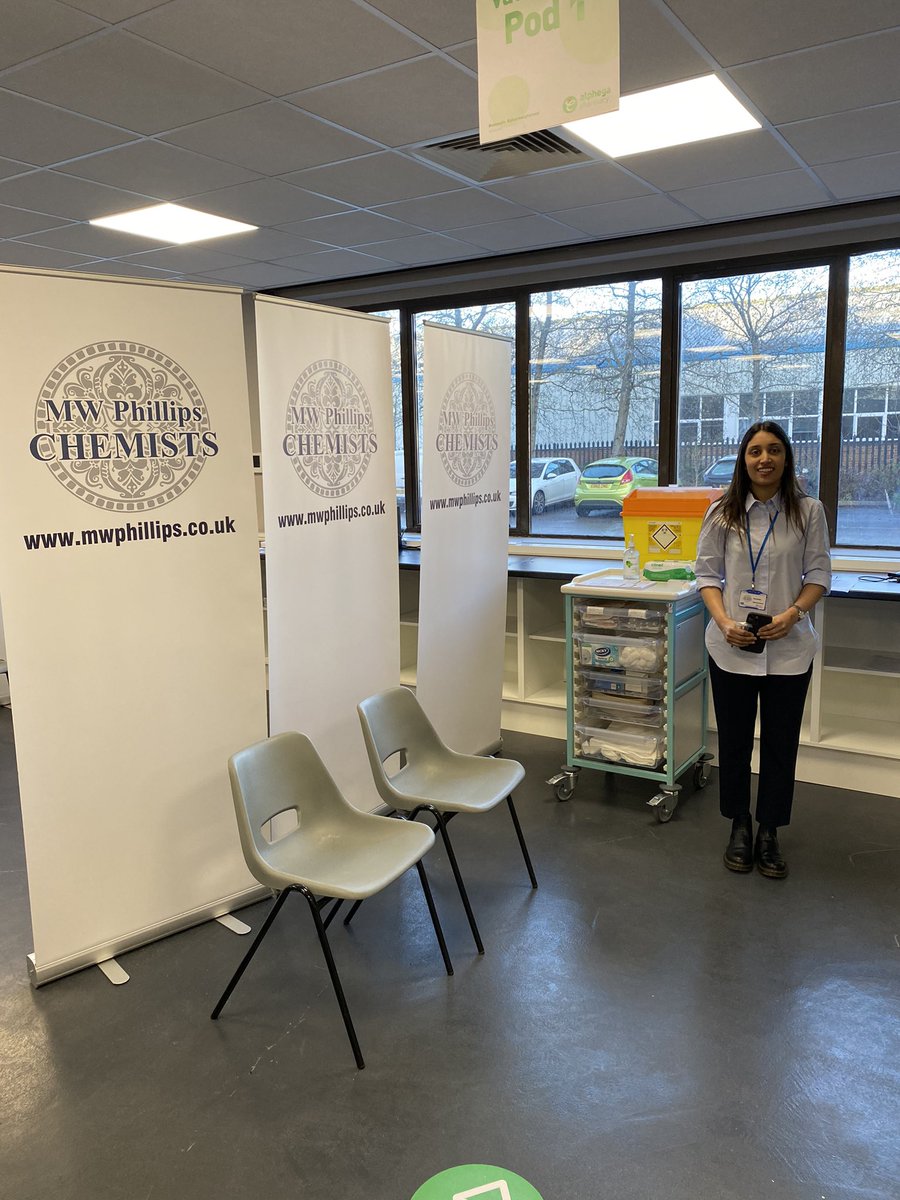 MWPhillips_UK's tweet photo. Mass vaccination centre ready to go @ChemistDruggist @NHSEngland @MattHancock @LeylaHannbeck @AIMpharmacies https://t.co/pjcHvh5JU7