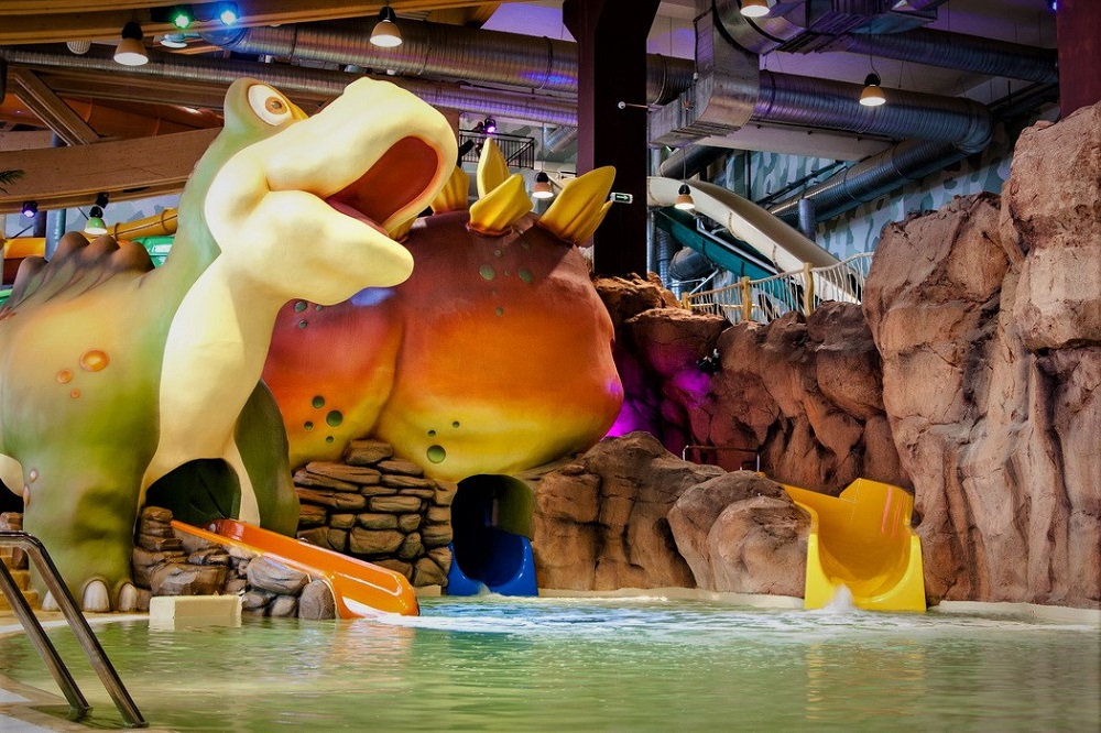 Уфе аквапарк работает. Уфимский аквапарк трц планета. Уфимский аквапарк трц планета. Уфе аквапарк работает. Аквапарк уфа планета.