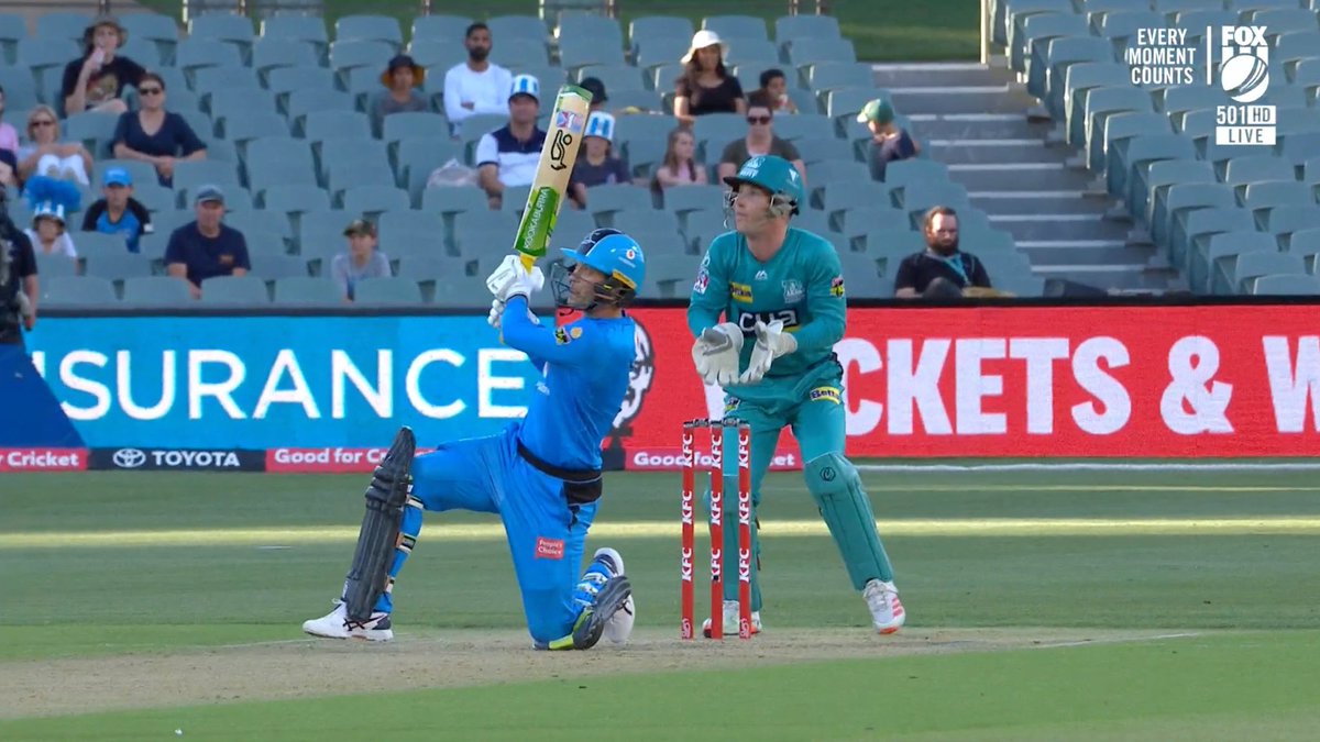 Bijoyy_'s tweet photo. Hundred Comes up for Alex Carey🔥

Congratulations  #BlueEnergy #BBL10 https://t.co/m1RDZOqlSG