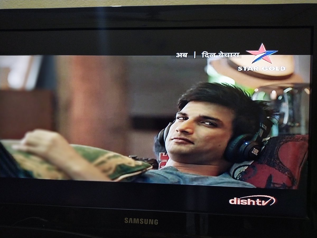 BluntWitch24's tweet photo. Whenever I see this movie it just makes me alot emotional....
Manny 💖
Not Seri dear come back... Our Dil Bechara is not able to handle the pain.
@republic
 #SushantDay https://t.co/5TYqwQh3mD