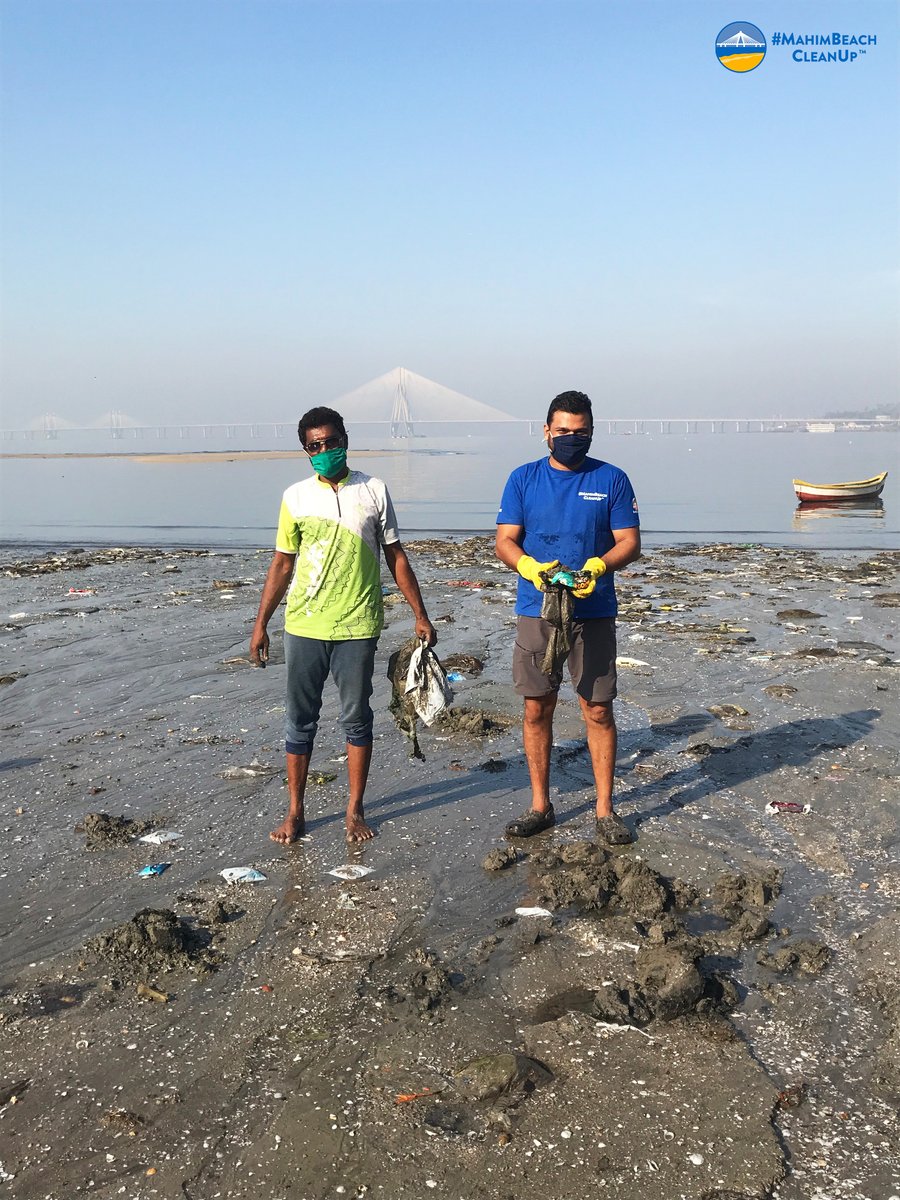 mahimbeach's tweet photo. Week 174: Our beach of beauty. Where the local community is centrestage. And cleanliness is a way of life.
#MahimBeachCleanUp #DoYourBit #CleanSocietyCleanNation #Recycle #DisposeWasteResponsibly #KoliCommunity #FishermenOfMahim @indranilsm @RabiaTewari @DighavkarKiran @mybmc https://t.co/k1PeyVrLrJ