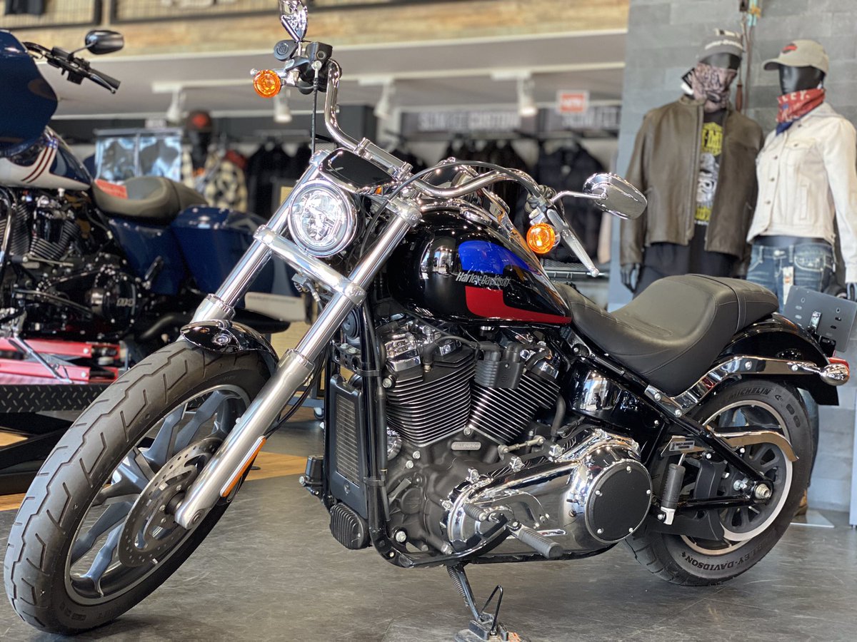 ハーレーダビッドソン徳島 21年モデルの新車ラインアップを見てると生産終了になったモデルが沢山あります 現在中古車 で販売中のローライダー Fxlr も生産終了モデル 手にいれるのは今がチャンス 18年モデル ローライダー Fxlr 中古車