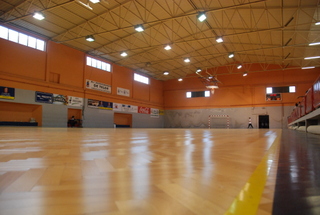 Deportes_Telde's tweet photo. La Junta de Gobierno Local #Telde adjudica a Kec Medioambiente el cambio de pavimento del pabellón del Polideportivo Municipal Paco Artiles.
 
@DiegojedaNC 

+información:
https://t.co/EtsZYd3e8b https://t.co/pdV8Oid8PL