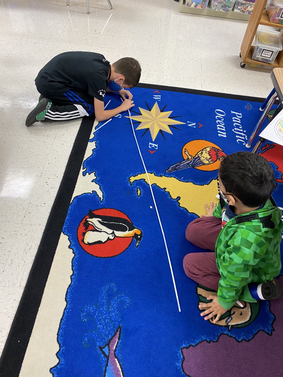 MrsB_MBES's tweet photo. Learning about measurement would not be complete without a STEM challenge. Sort by length and then test for strength. @MBESprincipal @MedlockBridgeES https://t.co/Jh5MpRmNBt