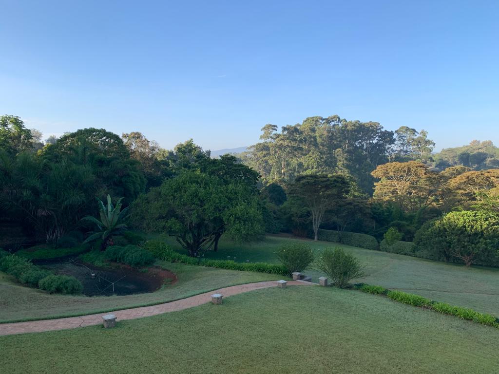 SeanKritzinger's tweet photo. I'm currently in Nairobi, Kenya for a FAM trip with some of our trusted travel partners. Last night I checked into Hemingways Nairobi, a luxury five-star boutique hotel on the foot of the Ngong Hills with stunning views of the green hills of Kenya. 

#travel #eastafrica #kenya https://t.co/rxEuBt1JK4