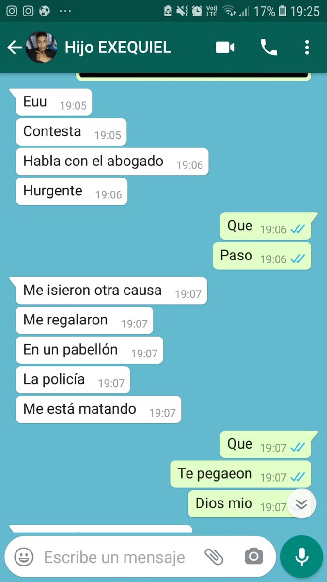 revistacitrica's tweet photo. "La policía me está matando", le dijo Ezequiel a su mamá Laura desde la Unidad Penal 6 de Corrientes. Y la policía lo mató. Tenía 20 años y estaba preso por un delito que no cometió. ¿De Ezequiel no van a hablar los "periodistas" que piden más presos? https://t.co/0WLkohVnj4 https://t.co/WU0gpd1yDl