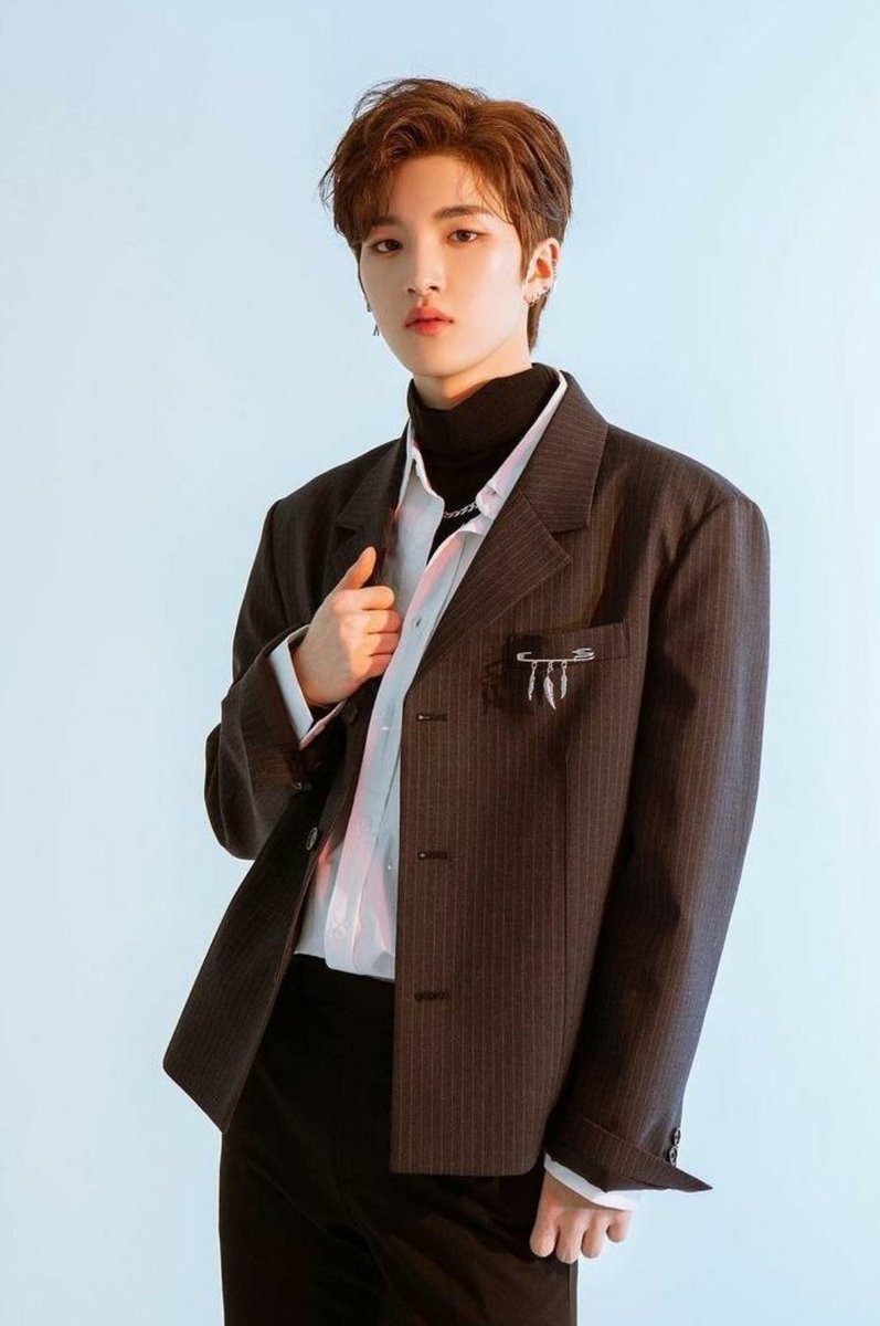 32. MOON HYUNBIN.He is a trainee under R.A.I.N Company, he is going to debut inCIIPHER in 2021.Instagram → _hyun_cong