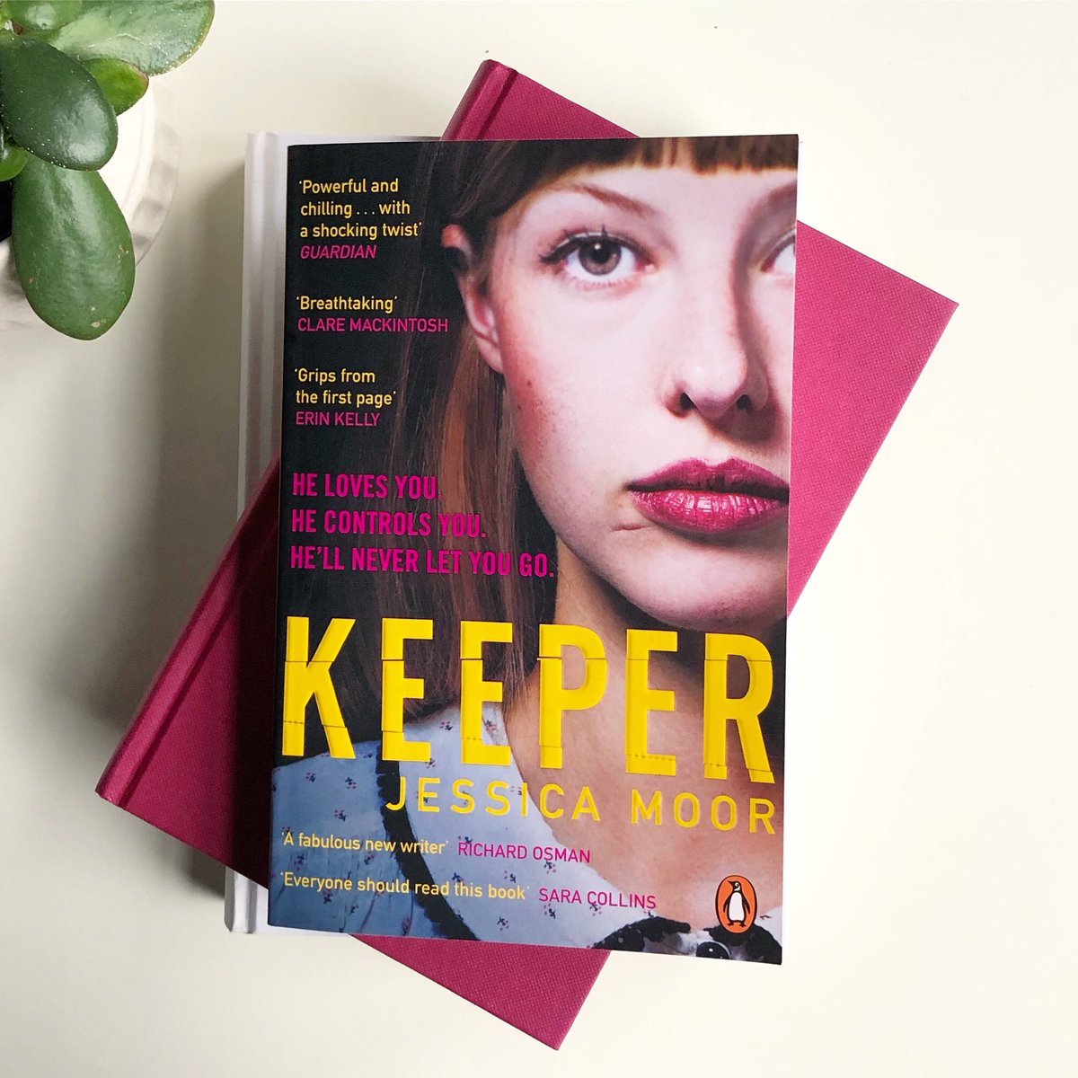 booksandburgs's tweet photo. It’s my stop on the #KeeperBook Insta tour today! Check out my review for this tense and thrilling read: https://t.co/nUENolNKvl
@VikingBooksUK #booktwitter #books #blogtour https://t.co/EUb3WwfXOk