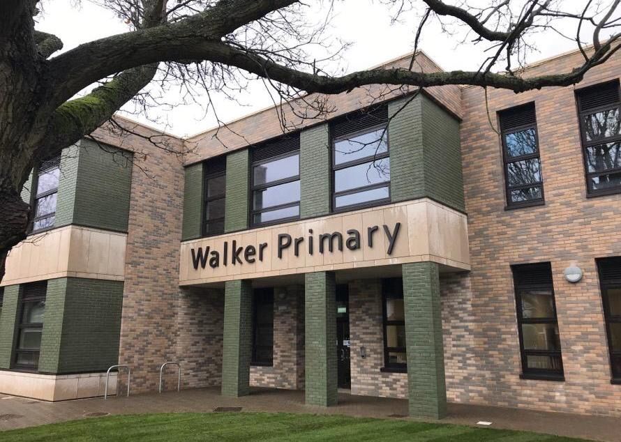 _jmarchitects's tweet photo. Here are some images of the recently completed Walker Primary School, London.
📸@Spt_Initiative
#jmarchitects #education #architecture #london #WalkerPrimarySchool #TACE #Caulmert #HodkinsonConsultancy #OmegaFire #Ramboll #Reshaped #Southerns #SpatialInitiatives https://t.co/Jo4oXYJive