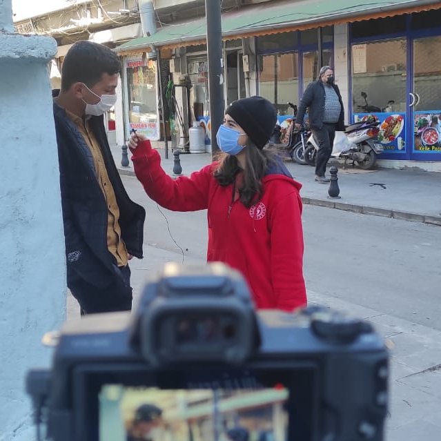 💙Mavi Mikrofon Sokaklarda🎙️

Yayın yakında 🎥