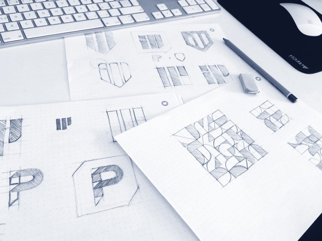 designportal's tweet photo. Moc hezké logo a vizuální styl pro IP Systém nvrhla agentura Rency. Reklamní předměty vypadají jako něco co fakt chcete mít na stole ☕️ nebo to nosit 🎽. Tleskáme 👏 https://t.co/AAILDgb4Wz #rency #ipsystem #logo https://t.co/dJZRme3P0R