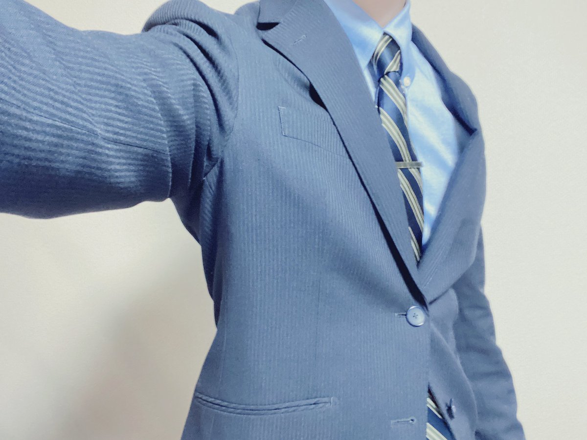 kittki007's tweet photo. 着たり脱いだり着たり
今日は諸々と青色でした
#裏垢男子 #スーツ男子 https://t.co/bkp5PqJxg7