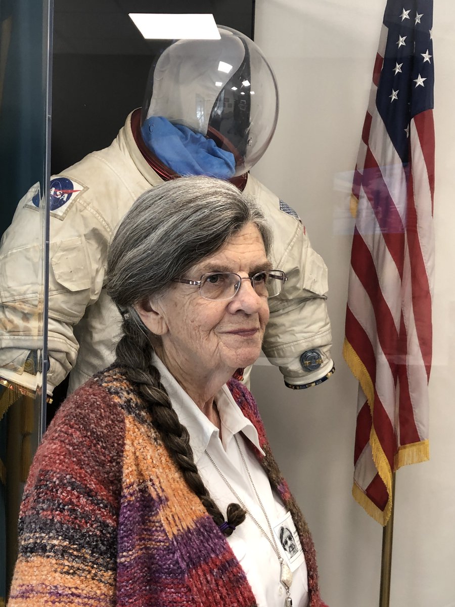 Joanne Thompson and Jeanne Wilson were part of the team who made the Apollo spacesuits at  @ILCDover I felt so honoured to meet them at their former place of work to discuss their work.